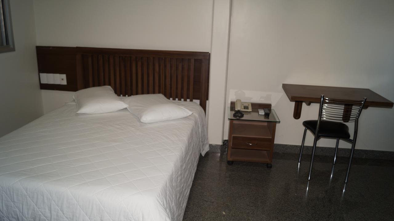 Lindóya Hotel Catalão Buitenkant foto