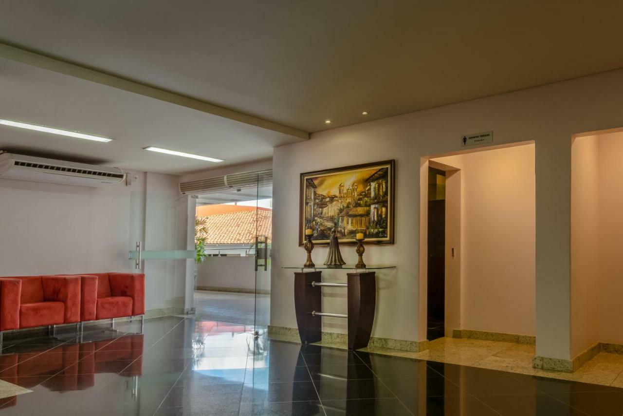 Lindóya Hotel Catalão Buitenkant foto