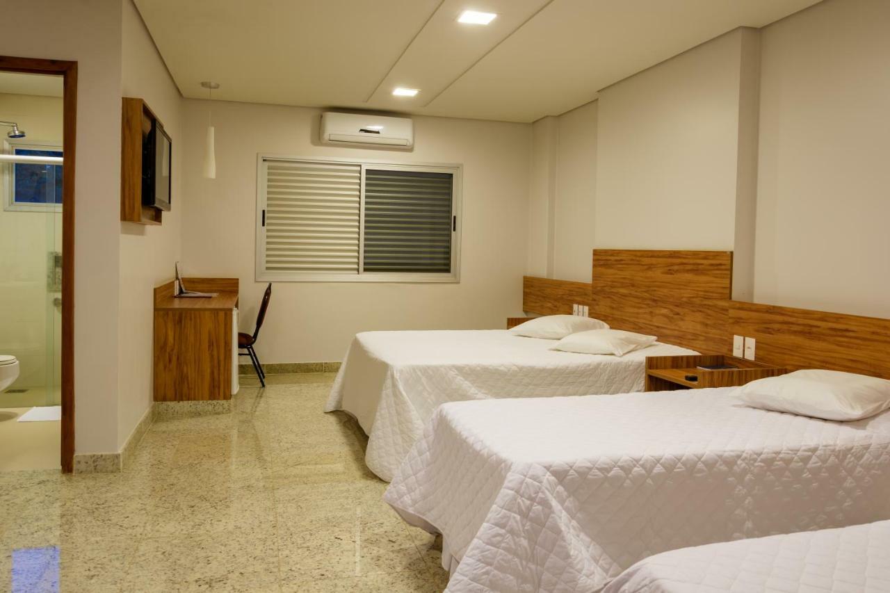 Lindóya Hotel Catalão Buitenkant foto